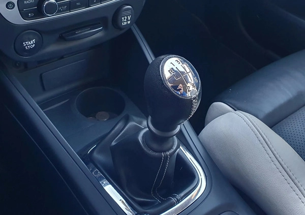 Renault Megane cena 26800 przebieg: 117927, rok produkcji 2013 z Brzeg małe 92
